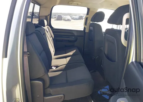 2010 Chevrolet Silverado 1500 Lt z USA, uszkodzony, nr VIN 3GCRCSE0XAG148141